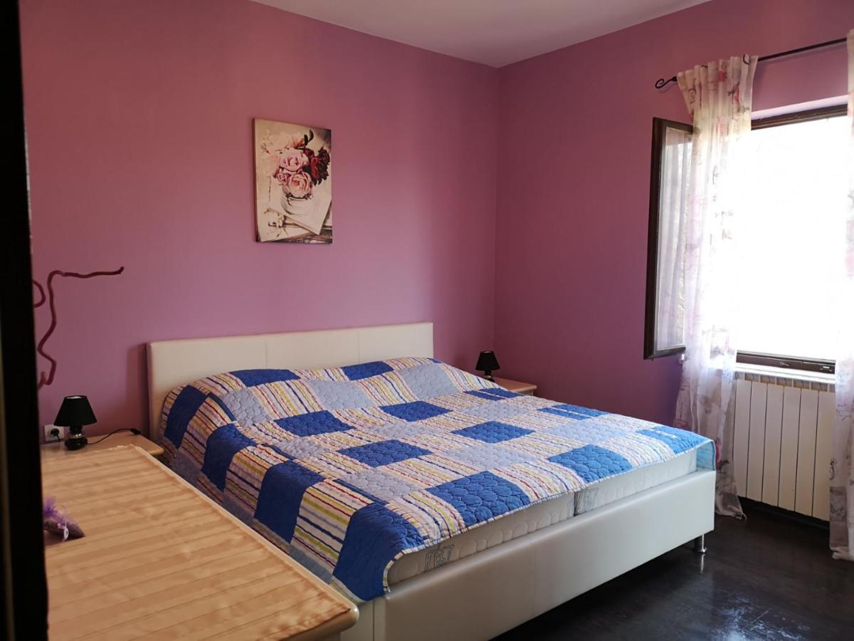 Apartment Poesia Porec Exterior photo